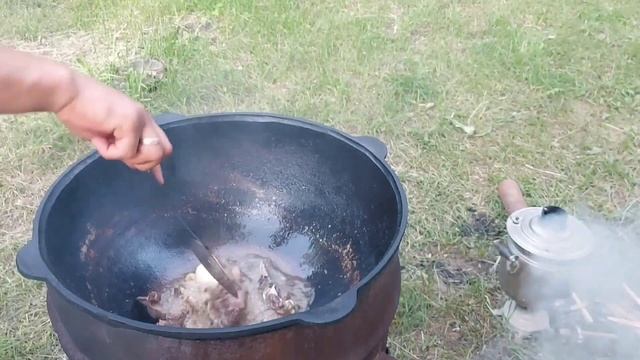 КАЗАН КЕБАБ!САМЫЙ ВКУСНЫЙ,САМЫЙ ПРОСТОЙ КАЗАН -КЕБАБ ИЗ КОРЕЙКИ! смотреть онлайн