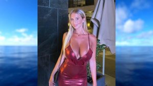 Maria Arreghini  plus size model |Fashion Curvy models bio, wiki, Maria Arreghini  age