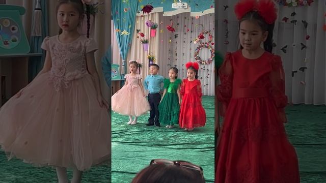 Невероятно стихи на 8 марта смотреть онлайн