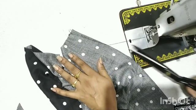 Easy ಅಂಬ್ರೆಲಾ ಡ್ರೆಸ್ ಸ್ವಿಚಿಂಗ್ ಮಾಡ್ಬೇಕಾ ನೋಡಿ смотреть онлайн