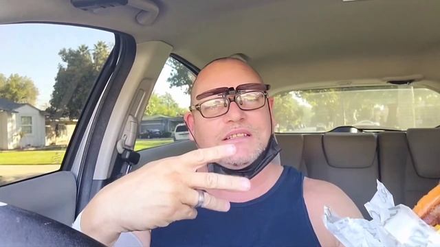 Carl's Jr Monster Angus Burger / good? смотреть онлайн