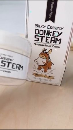 Увлажняющий паровой крем Elizavecca Silky Creamy Donkey Steam Moisture Milky Cream