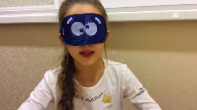 Неглядя чипсы сырные