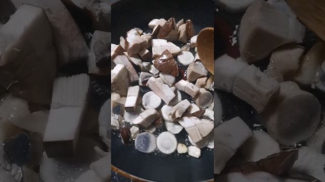 Жарю подосиновики! Быстро и вкусно!