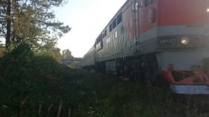 тепловоз ТЭП70-0239 с пригородным поездом "Владимир - Тумская"