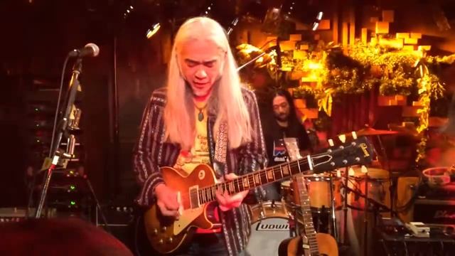 The Savoy Truffle "WASTE OF TIME" смотреть онлайн