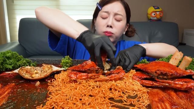 꽃게 해물찜 🦀 불닭 팽이버섯 & 볶음면 먹방 Spicy Crab Seafood Boil Enoki Mushrooms Fire Noodles Mukbang ASMR Ssoyoun