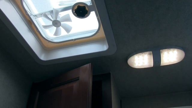 2017 Arctic Fox 1140 | Truck Camper | Elegant Truffle - RV Review смотреть онлайн