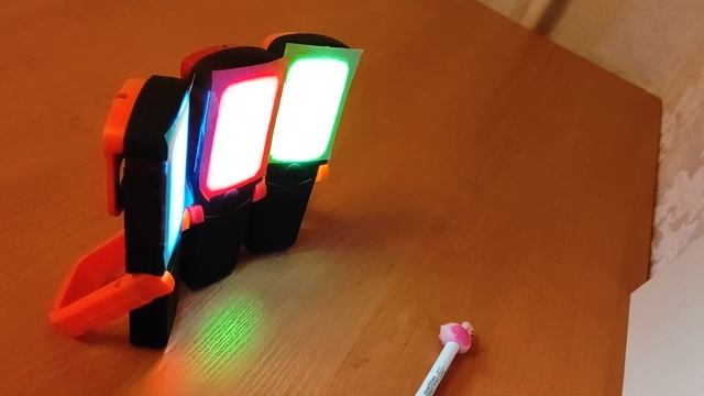 Кольорові тіні. Автор: Мацук Софія смотреть онлайн