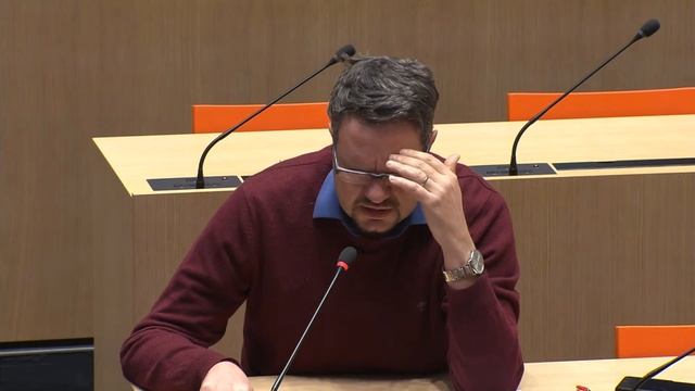 09.12.2022 - BR Parmelin zu: Administrative Entlastung für Unternehmen смотреть онлайн