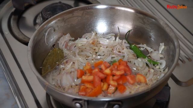 Pineapple Chicken Recipe || Pineapple Chicken Curry || আনারস চিকেন  || पाइनएप्पल चिकन
