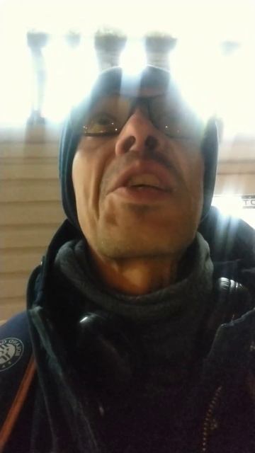 Как на смертном одре #поэзия #поэт #стихи #актеры #поэты21века #radiovanya #современнаяпоэзия смотреть онлайн