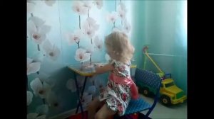 Виктория Трофимова читает стихи М. Цветаевой "Скучные игры"
