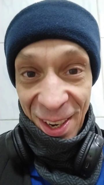 Сяду у окна #radiovanya #поэзия #актеры #поэт #поэты21века #стихи #современнаяпоэзия #лирика смотреть онлайн