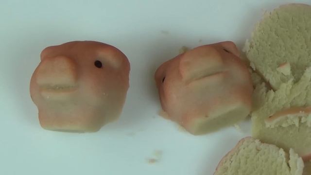 Lucky Pigs [Niederegger Marzipan] смотреть онлайн