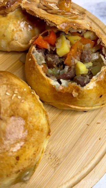 Самса+Шурпа оченннь вкусно вы не пробовали такого рецепт у меня на канале подписываетесь 😘 смотреть онлайн