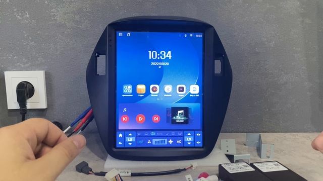 Магнитола в стиле Тесла для Hyundai IX35 (все контакты в описании) смотреть онлайн