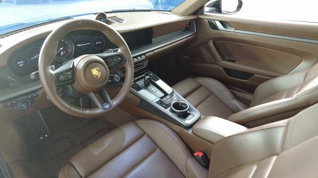 Virtual Tour : 2019 PORSCHE 911 CARRERA 4S смотреть онлайн