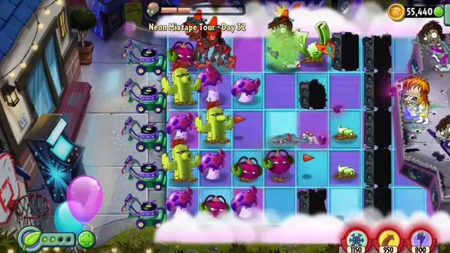 PvZ 2 | Neon Mixtape Tour Day 32 End Boss Battle смотреть онлайн