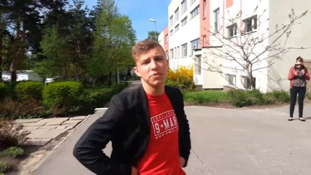 TUTORIAL: "How To Survive In The School"... смотреть онлайн