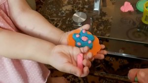Делаем вкусняшки из пластилина Play Doh
