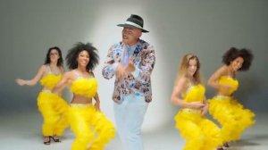 Scatman John, Lou Bega – Scatman & Hatman Official Music Video