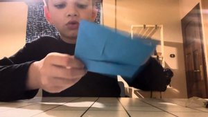 Кораблик из бумаги