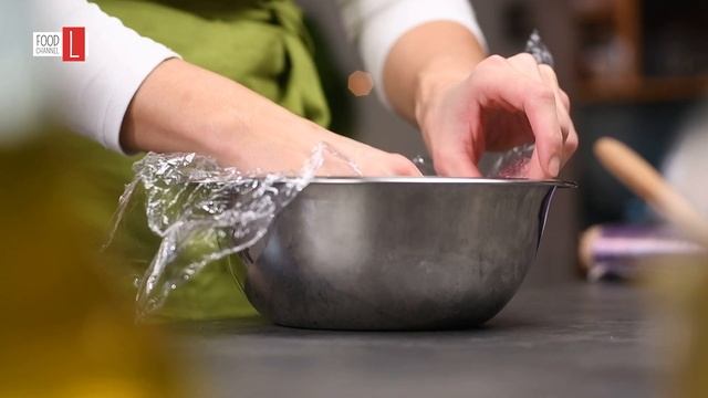 Homemade Chocolate Hazelnut Truffles / Food Channel L - A New Recipe Every Day!