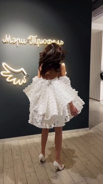 Свадебное платье Габи, Анже Этуаль смотреть онлайн