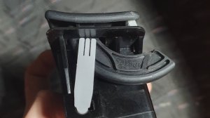 Volvo S80 1 рест, починил пепельницу