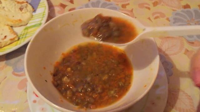 ASMR eating chewing whisper -  Lentil soup / АСМР жевание чавканье шепот - Чечевичный суп