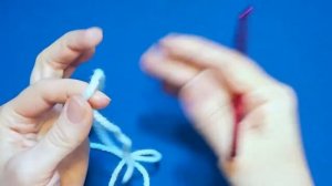 Первая петля крючком. Уроки вязания крючком для начинающих  Урок 1  How to make the first loop hook