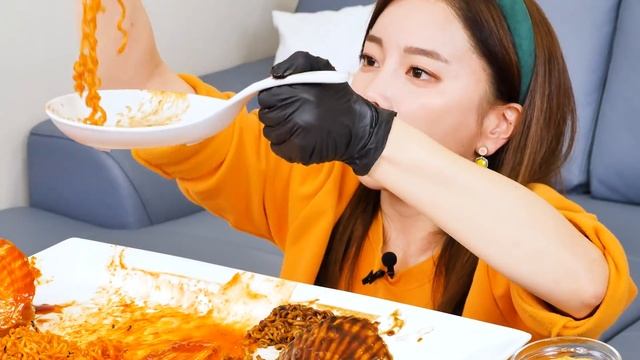 [Mukbang ASMR] HOT 🔥 불닭팽이버섯 볶음면 짜짜로니 가리비 레시피 먹방 Spicy Enokimushroom Jjajang Scallops Recipe Ssoyoun
