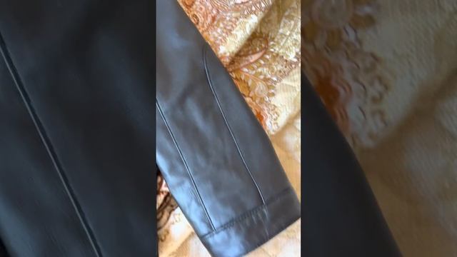 Кожаная мужская куртка pierre cardin