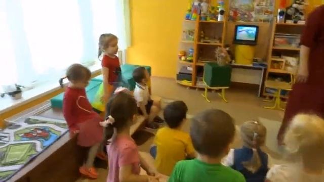 Рисование в группе Лютики смотреть онлайн