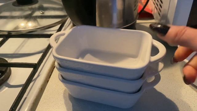 Жульен с курицей и шампиньонами. смотреть онлайн