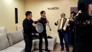 Кларнет ,Дхол, Аккордион