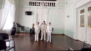 Кирилл Руппель ,Назар Иванов, Кирилл Пальчевский.               «На качелях»