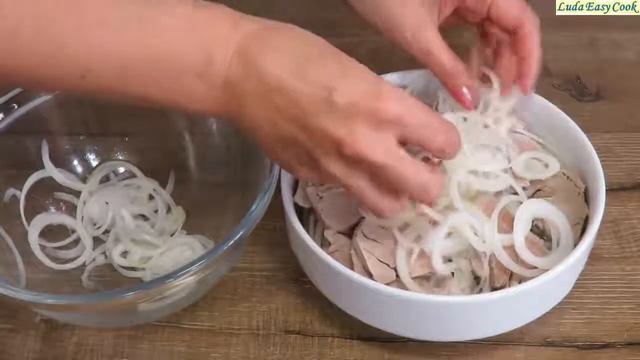 СОЧНАЯ МЯСНАЯ ЗАКУСКА С МАРИНОВАННЫМ ЛУКОМ  СЪЕДАЕТСЯ МОМЕНТАЛЬНО!   MEAT WITH PICKLED ONIONS