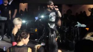 Тимати танцует фокстрот