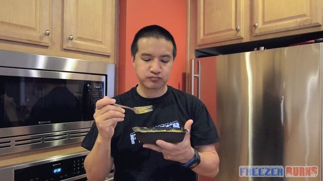 Momma B's Mac & Cheese Video Review: Freezerburns (Ep629) смотреть онлайн