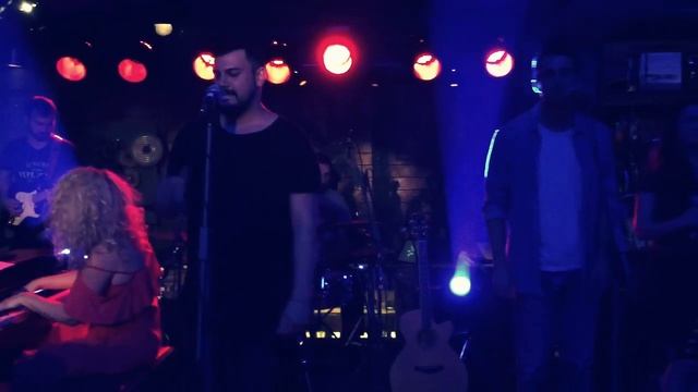 Marietta Fafouti feat. Tareq - You Give Me Love (Live at Gazarte) смотреть онлайн