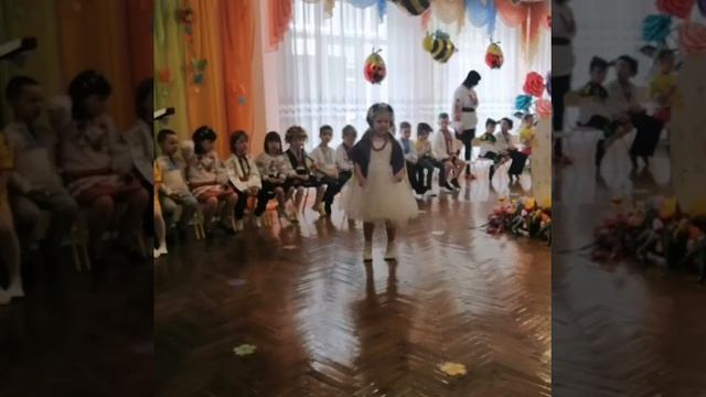 Весняні вистави в ДНЗ Веселка