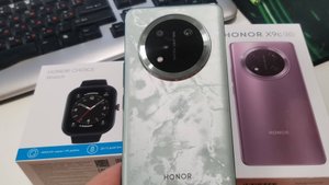 HONOR X9C плюс типо подарок)
