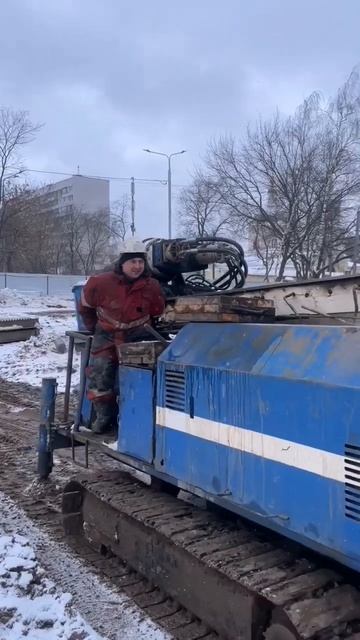 🤖 Строительная техника для бурения скважин водопонижения. Дизельная буровая установка 💥 смотреть онлайн