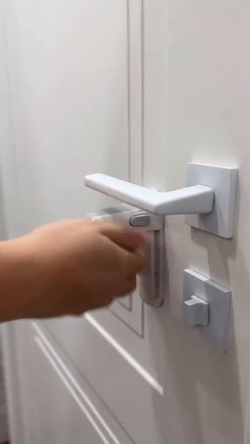 Блокиратор ручки