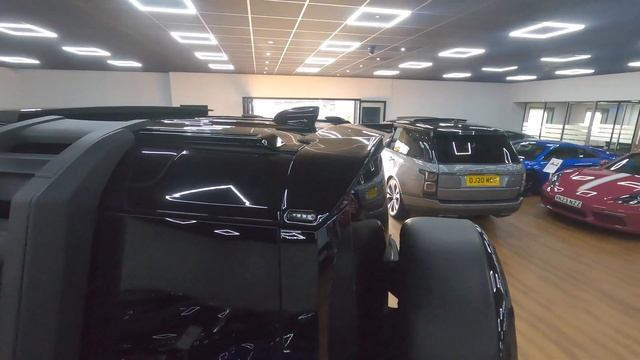 URBAN Defender 5.0 V8 Carpathian Edition смотреть онлайн