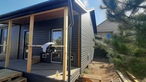 Каркасный гостевой дом 6х9 вместе с хоз. блоком и открытой террасой. Под сайдингом, Графит (Бархот)