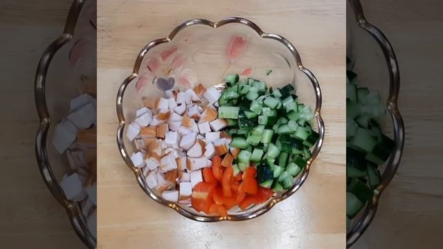 Салат с копчёной курицей. смотреть онлайн