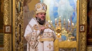 Три канона совмещенные: ко Господу нашему Иисусу Христу, Божией Матери и Ангелу Хранителю (читает еп